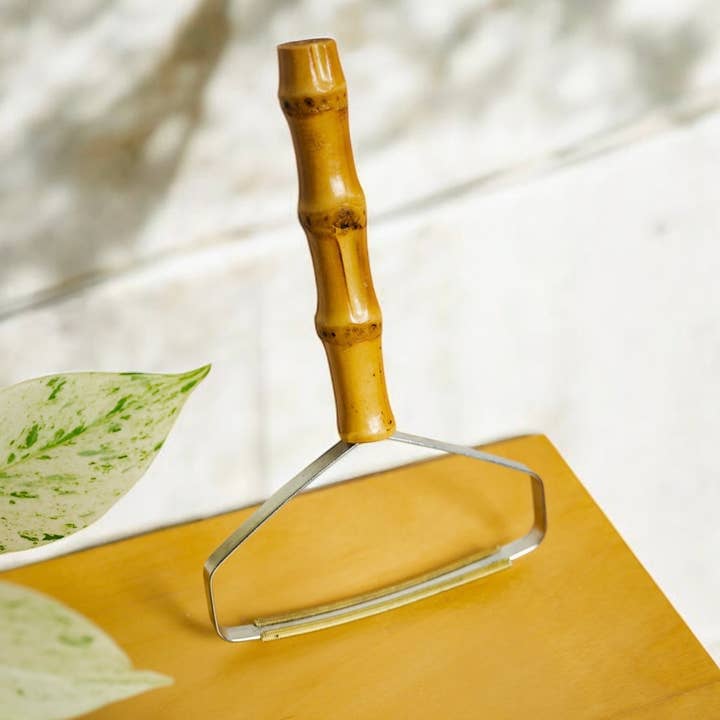 Bamboo Carpet Lint Remover | Pet Holiday Gift Bestseller - Image 2