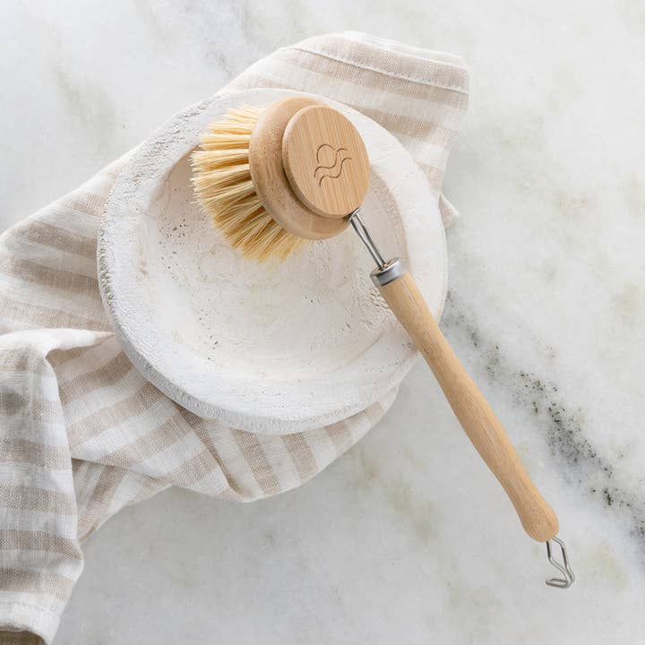 Sisal Bamboo Dish Brush with Replaceable Head – Wide Design - Image 3