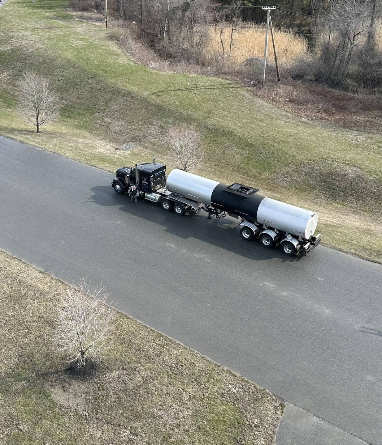 Tank Trailers for Liquid Transport