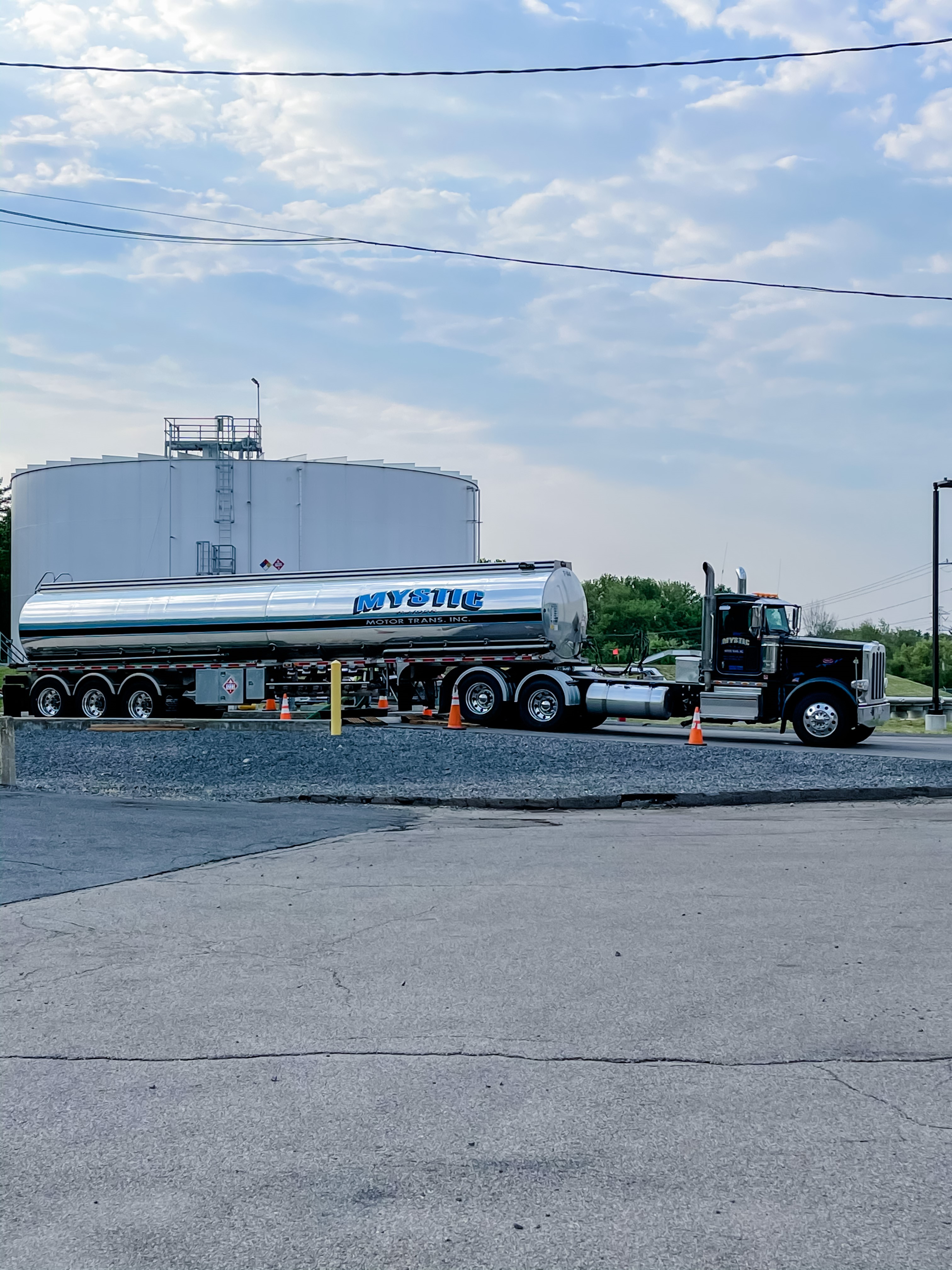 Bulk Fuel Oil Tanker #13 - High-capacity fuel oil transport vehicle equipped with safety systems and efficient pumping capabilities for commercial deliveries